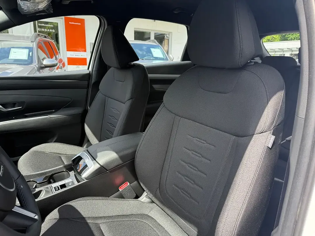 Hyundai TUCSON - Thumbnail 13