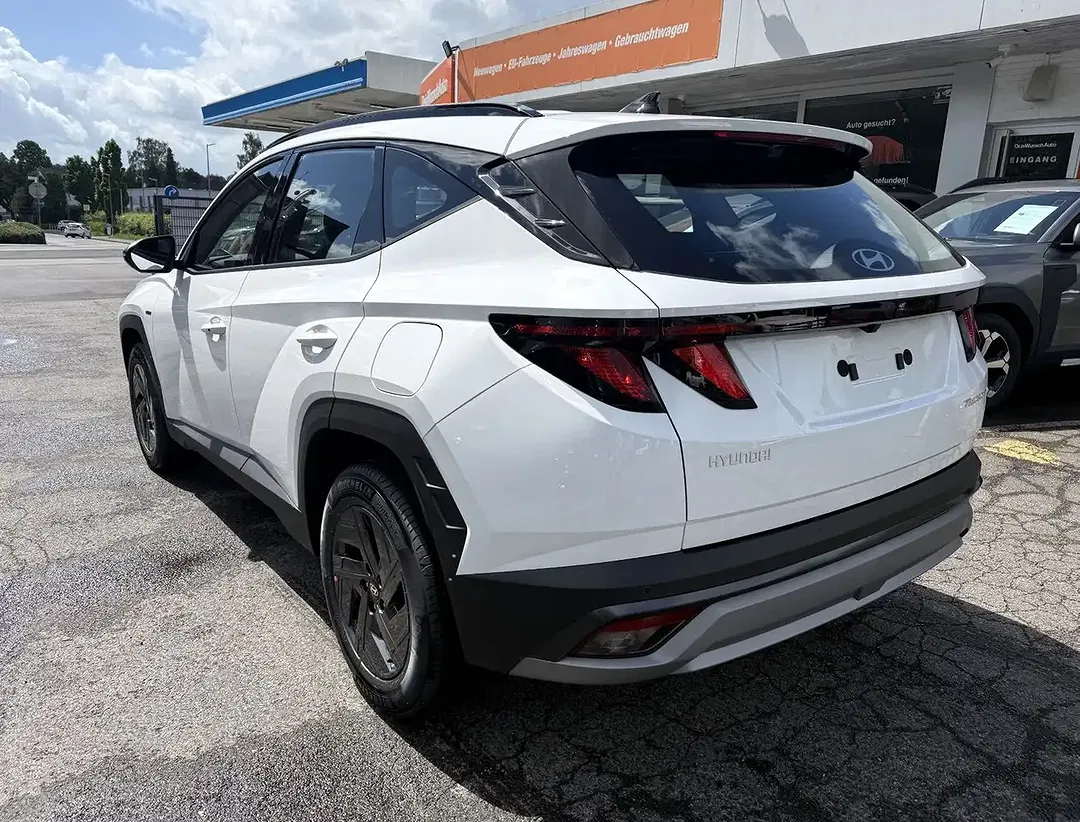 Hyundai TUCSON - Thumbnail 6
