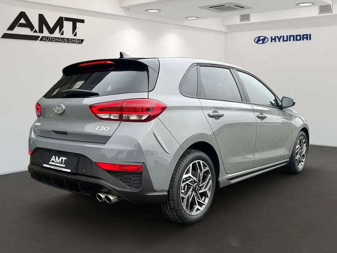 Hyundai i30 - Thumbnail 3