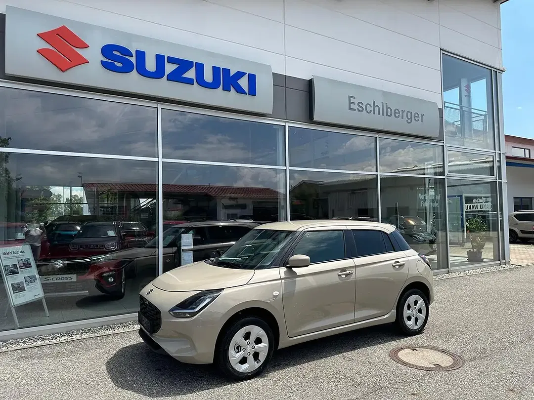 Suzuki Swift - Thumbnail 1