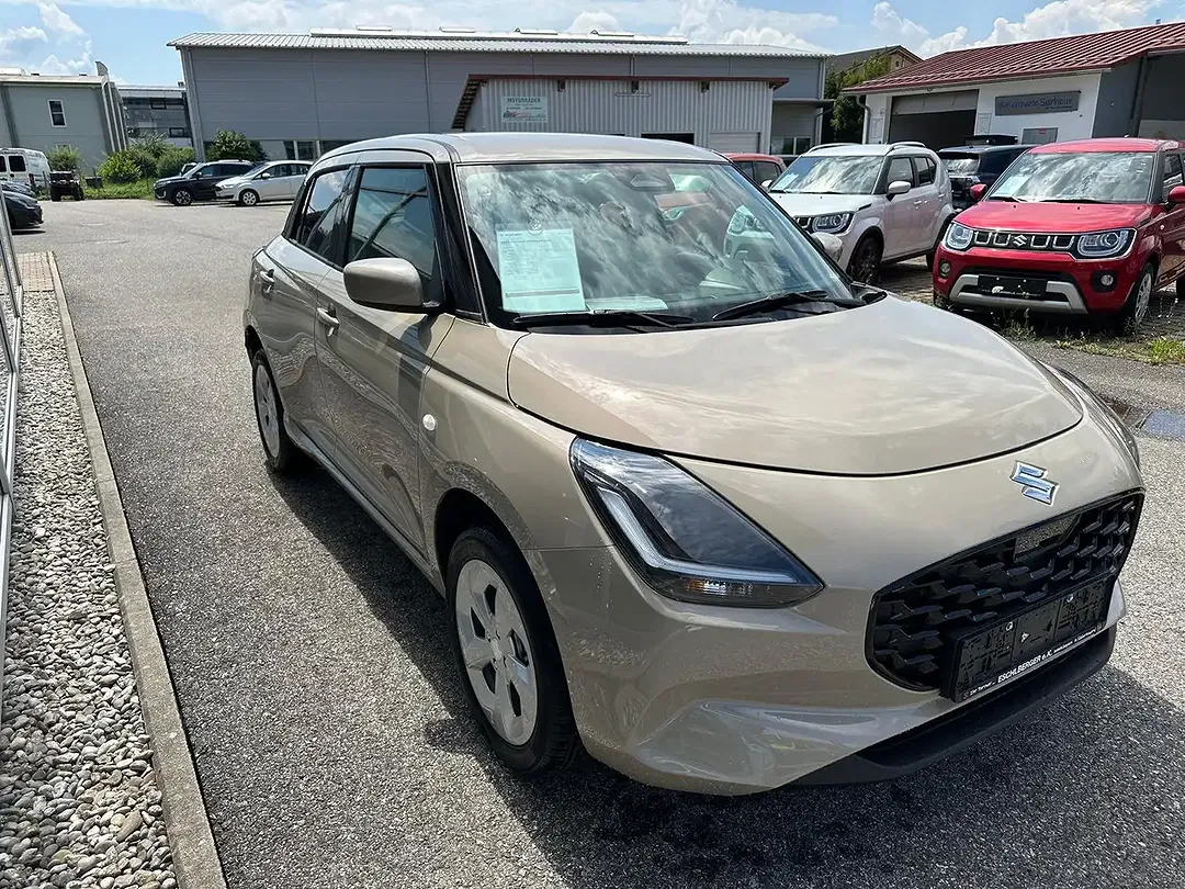 Suzuki Swift - Thumbnail 7