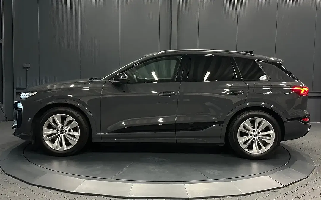 Audi SQ6 e-tron - Thumbnail 2