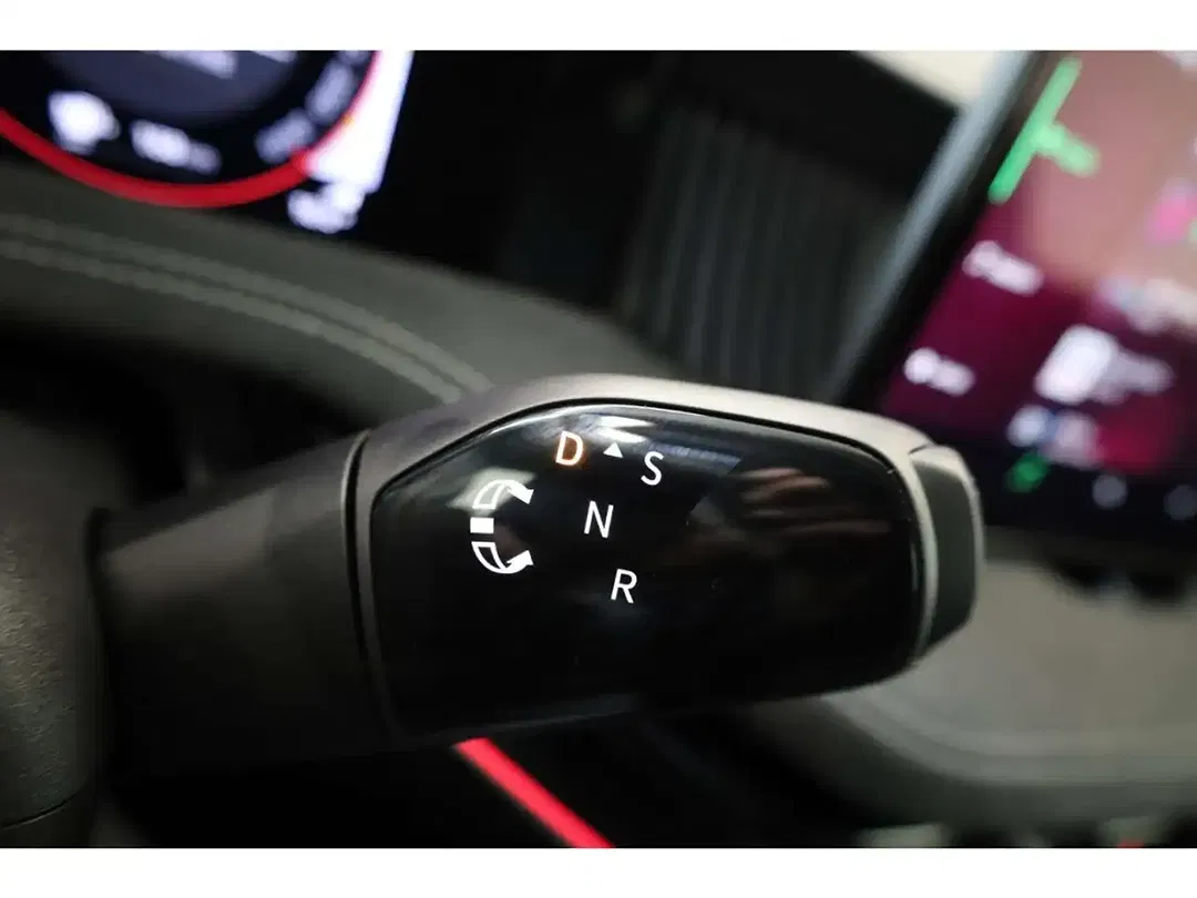 Skoda Superb - Thumbnail 12
