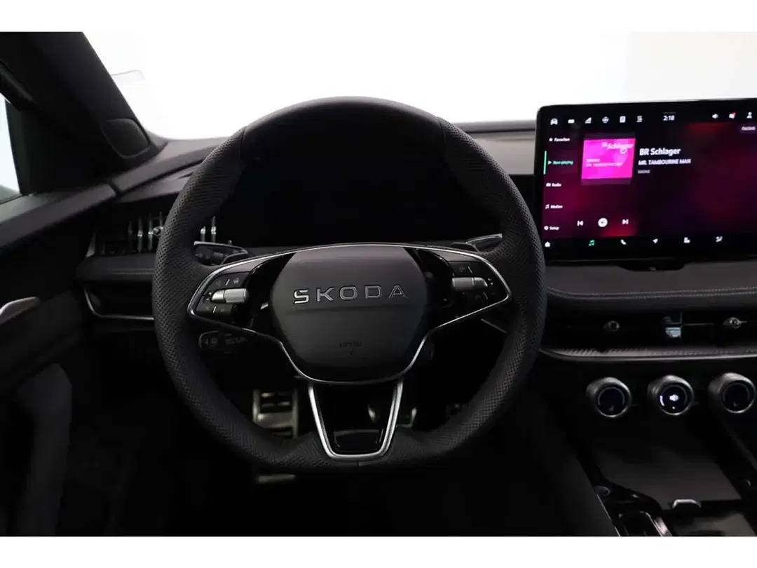Skoda Superb - Thumbnail 7