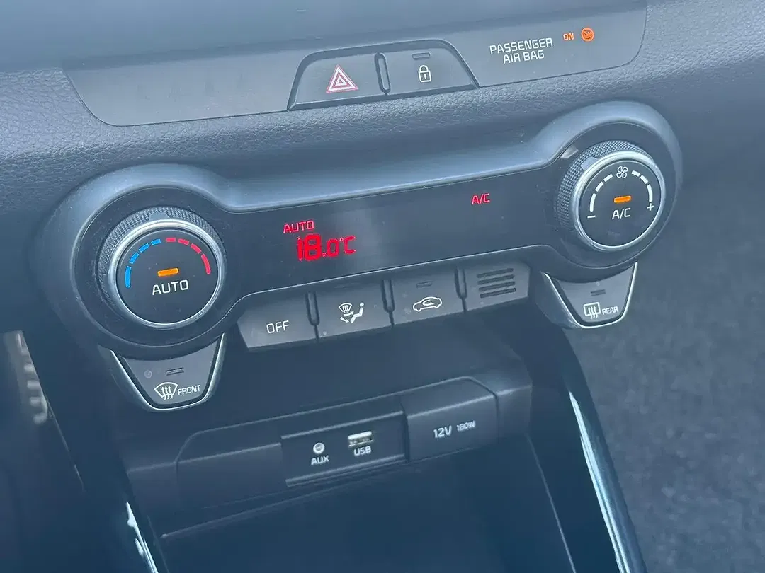 Kia Stonic - Thumbnail 14
