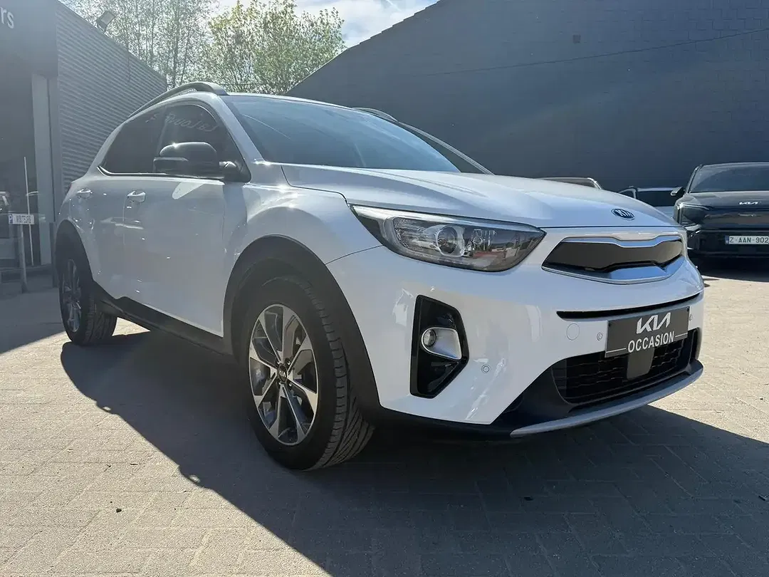 Kia Stonic - Thumbnail 3