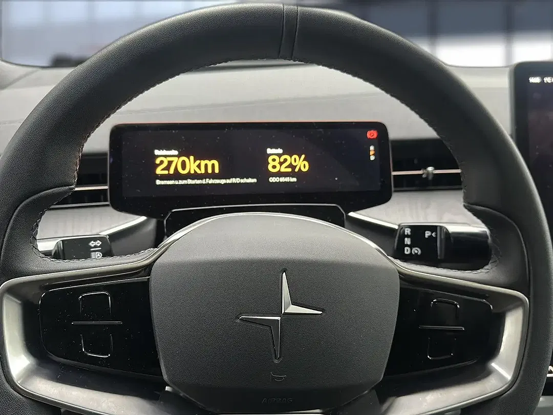 Polestar 3 - Thumbnail 11