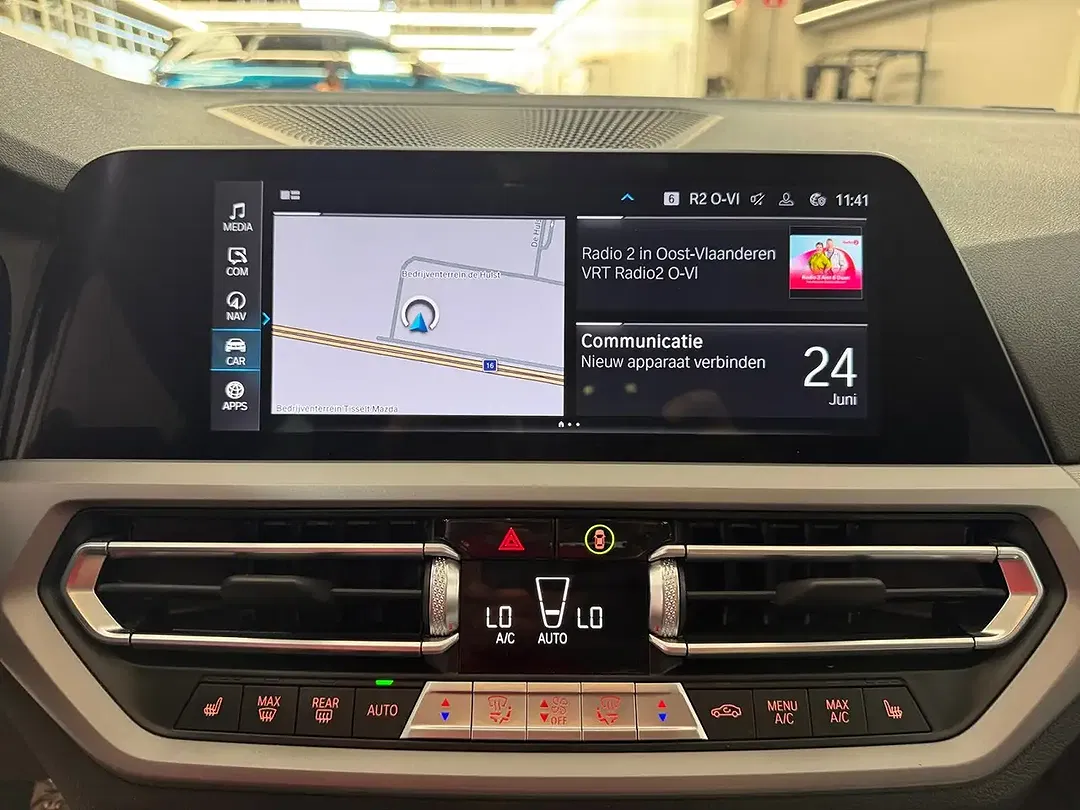 BMW 330 - Thumbnail 22
