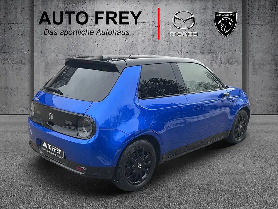 Honda e - Thumbnail 3
