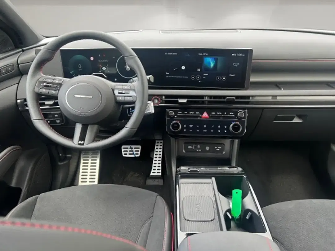 Hyundai TUCSON - Thumbnail 11