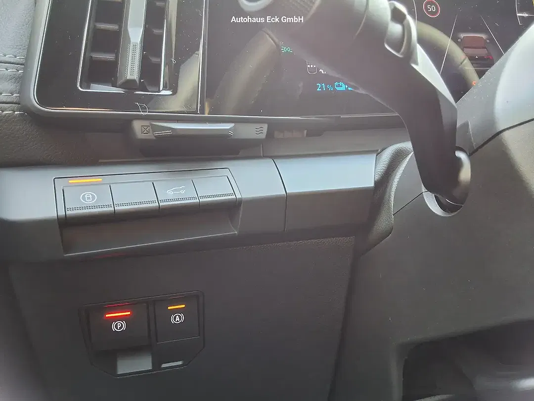 Mitsubishi Eclipse Cross - Thumbnail 10