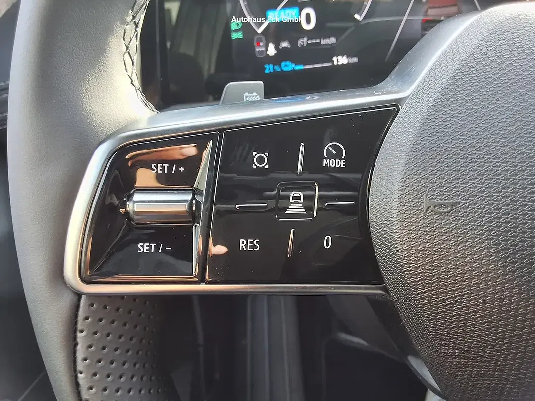 Mitsubishi Eclipse Cross - Thumbnail 11