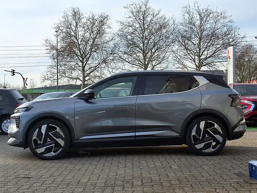 Mitsubishi Eclipse Cross - Thumbnail 6