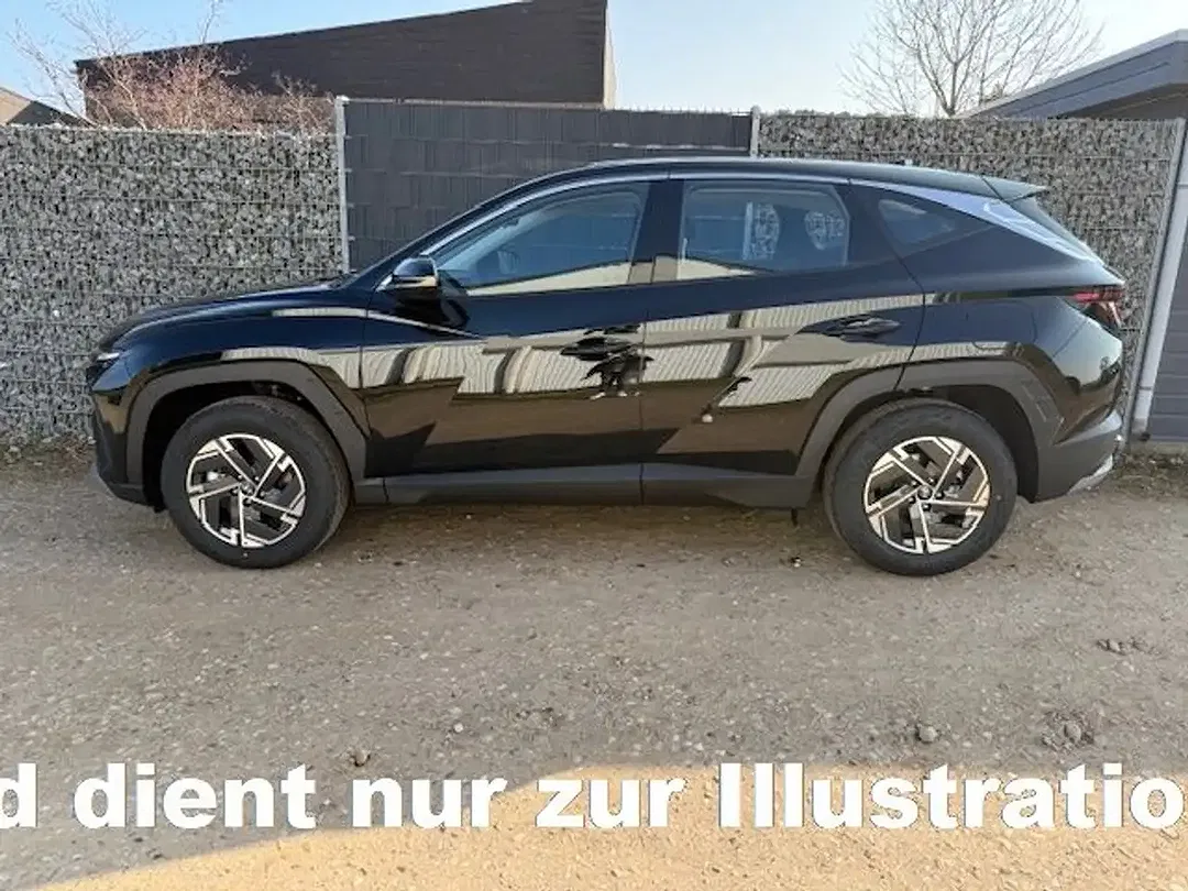 Hyundai TUCSON - Thumbnail 2