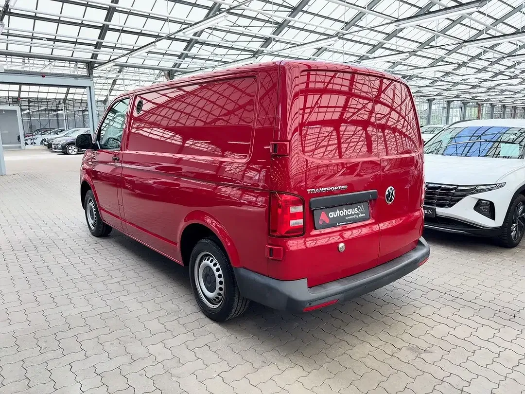 Volkswagen Transporter - Thumbnail 4