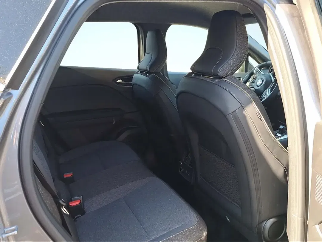 Mitsubishi ASX - Thumbnail 10