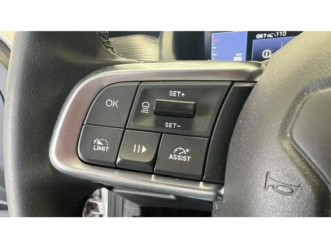 Jeep Avenger - Thumbnail 12