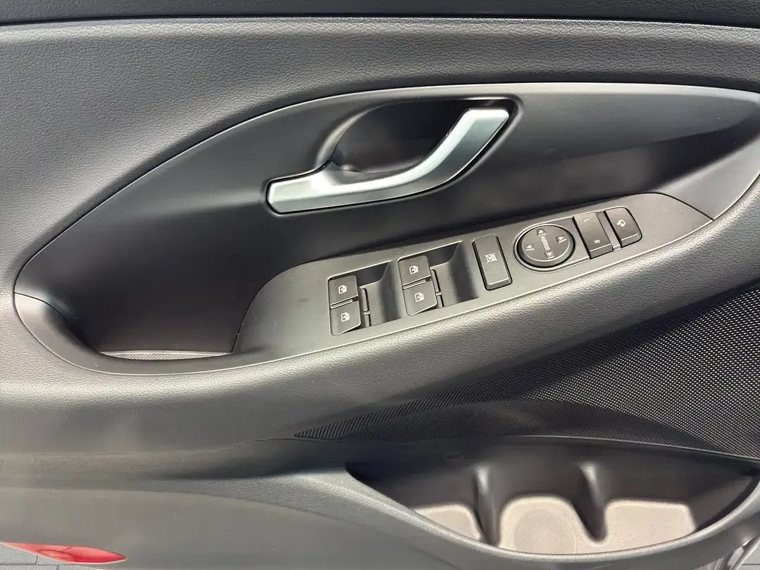 Hyundai i30 - Thumbnail 12