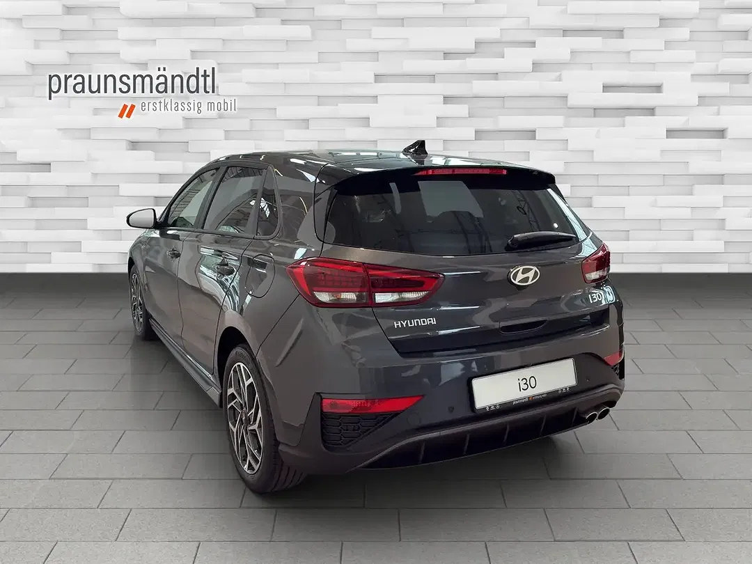 Hyundai i30 - Thumbnail 2