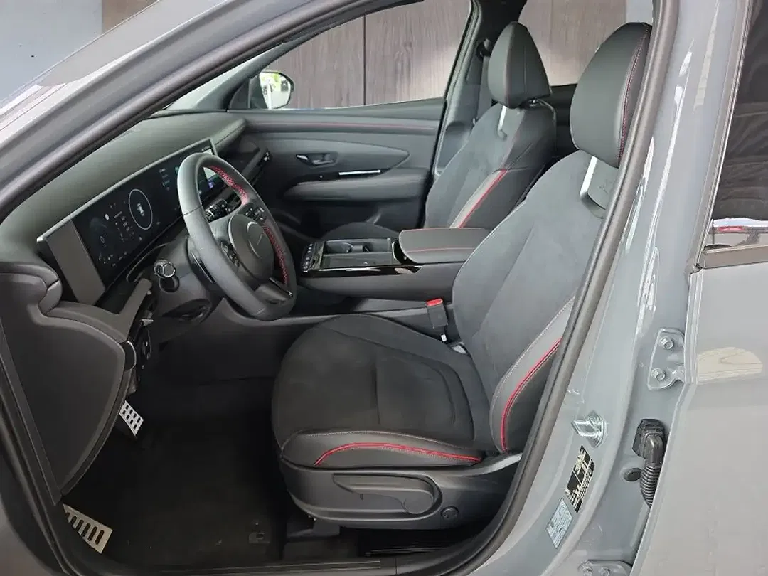 Hyundai TUCSON - Thumbnail 9