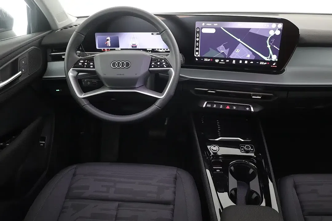 Audi Q3 - Thumbnail 9