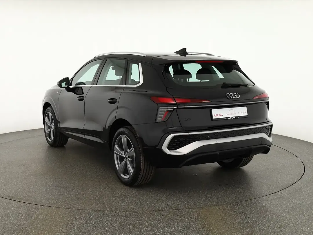 Audi Q3 - Thumbnail 2