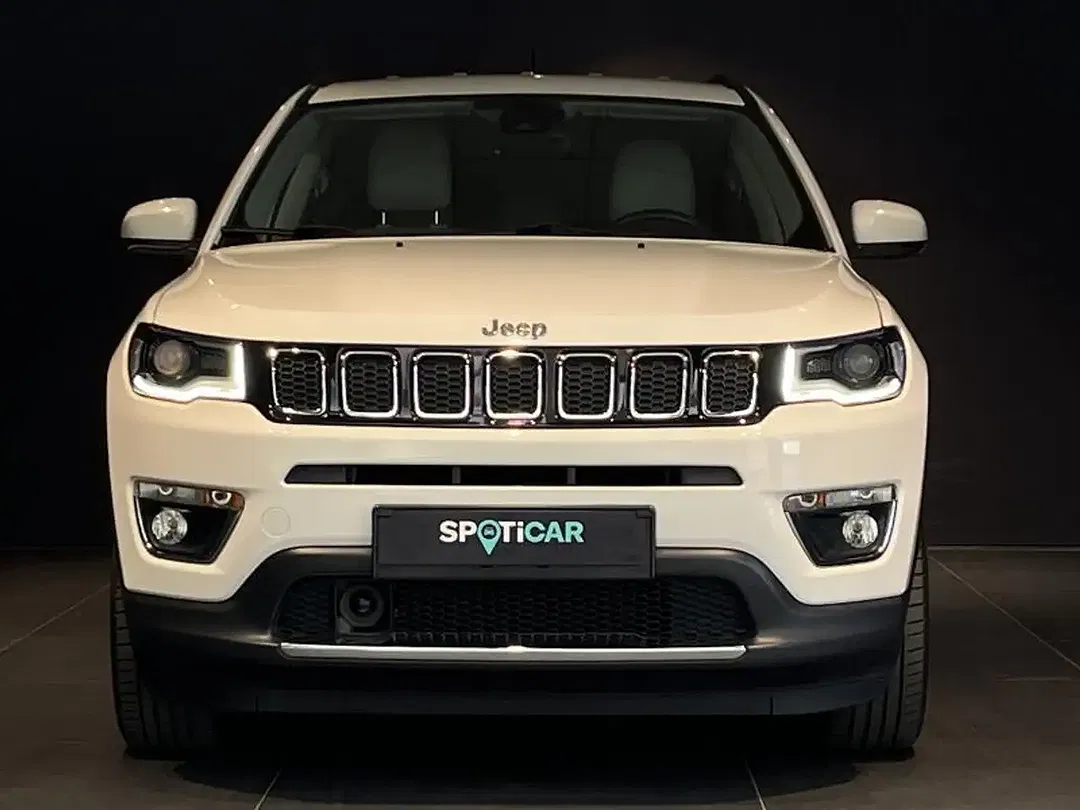 Jeep Compass - Thumbnail 2