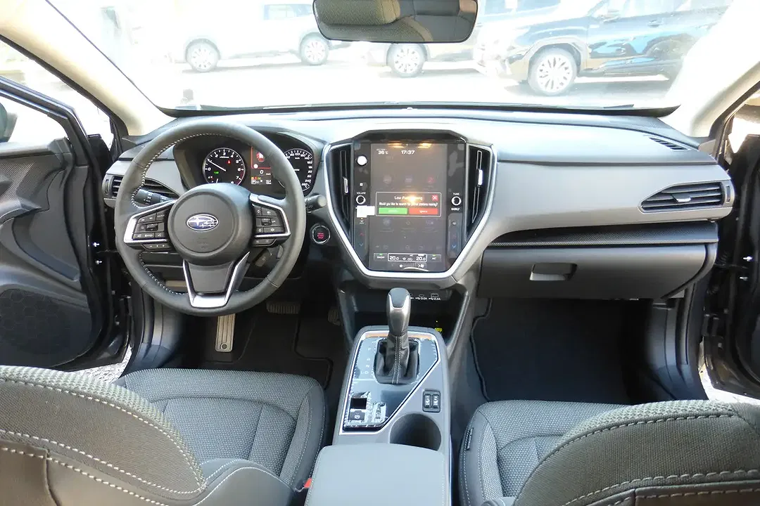 Subaru Crosstrek - Thumbnail 12