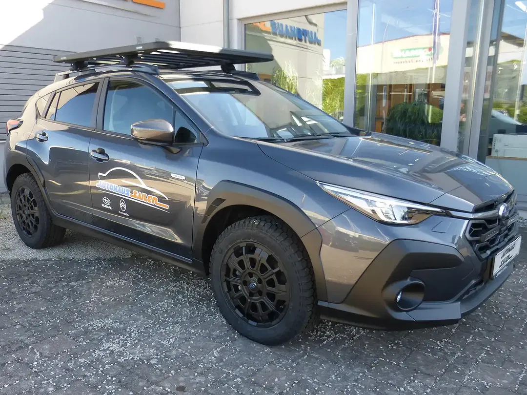 Subaru Crosstrek - Thumbnail 2
