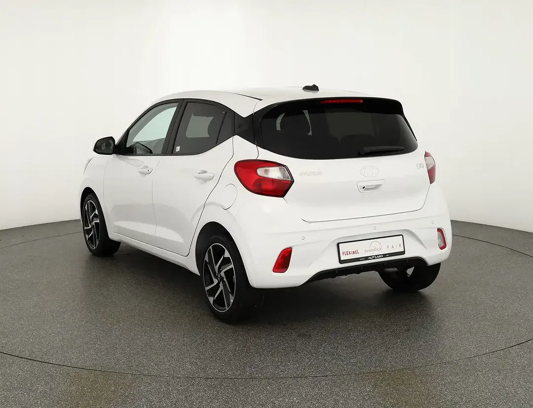 Hyundai i10 - Thumbnail 2
