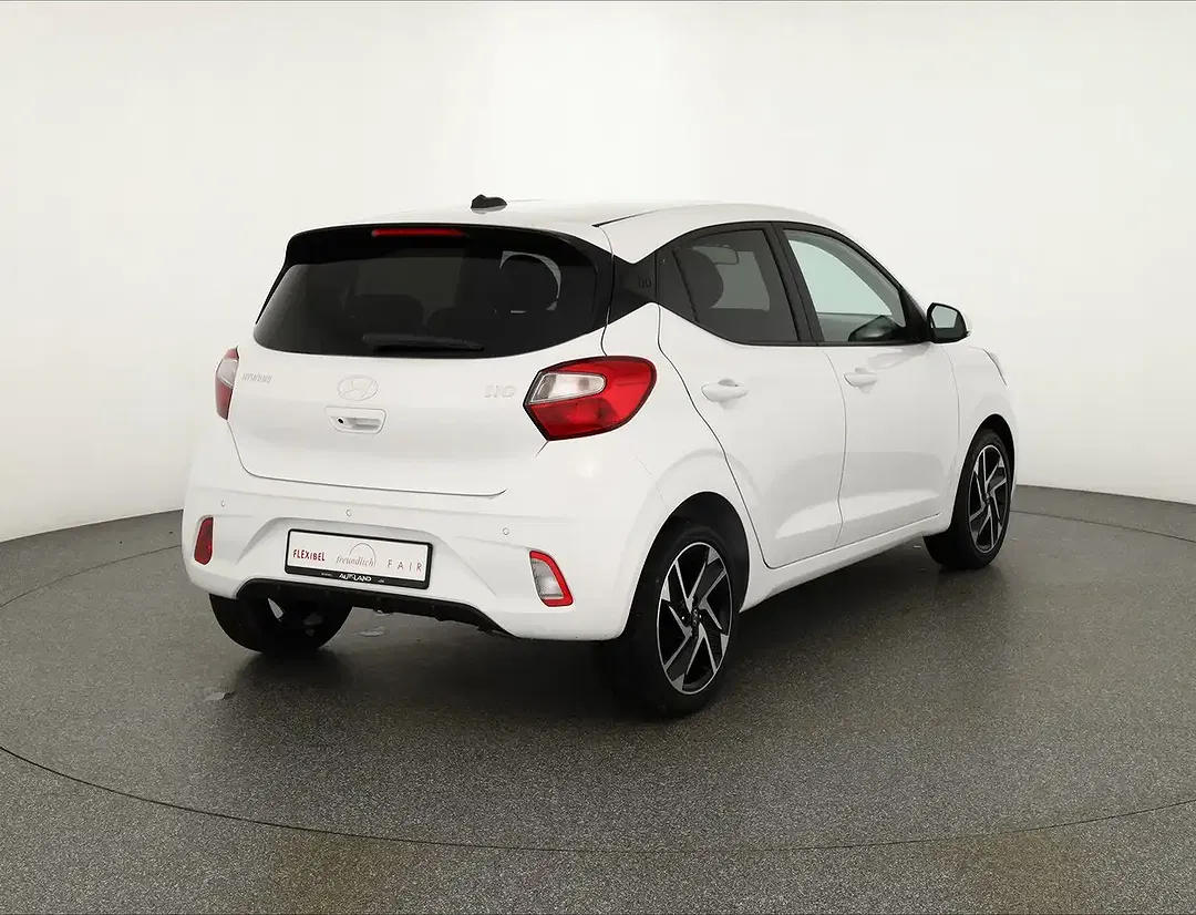 Hyundai i10 - Thumbnail 4