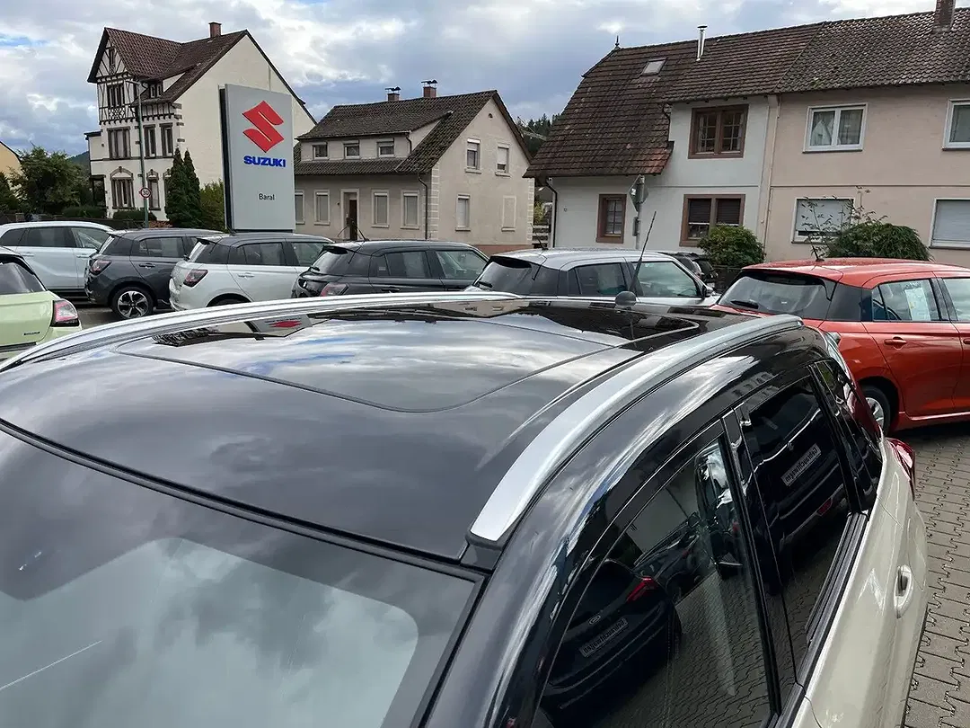 Suzuki Vitara - Thumbnail 9