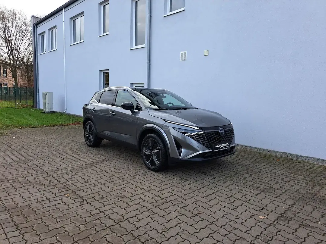 Nissan Qashqai - Thumbnail 2