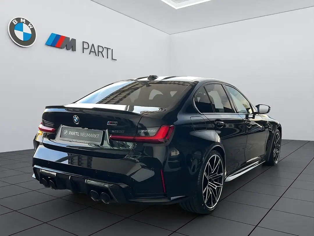 BMW M3 - Thumbnail 4