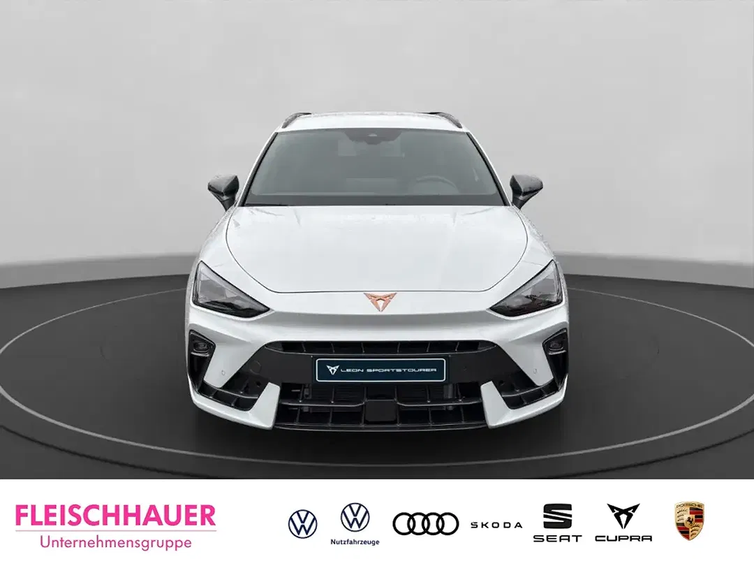 CUPRA Leon - Thumbnail 2