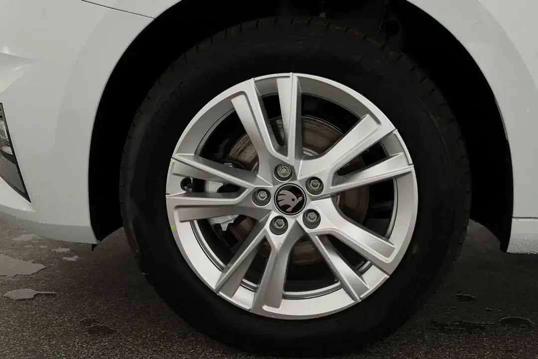 Skoda Fabia - Thumbnail 13