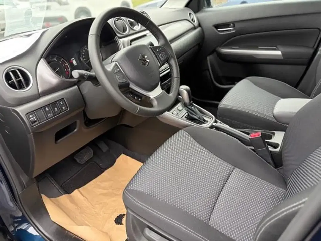 Suzuki Vitara - Thumbnail 11