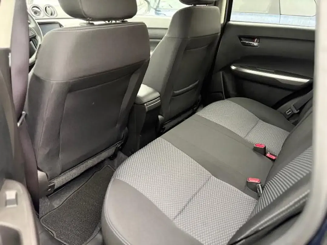 Suzuki Vitara - Thumbnail 15