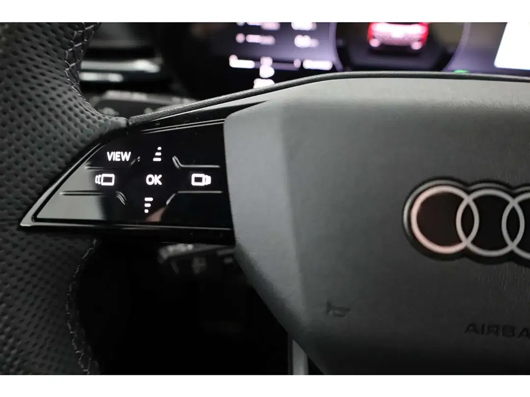 Audi Q5 - Thumbnail 13