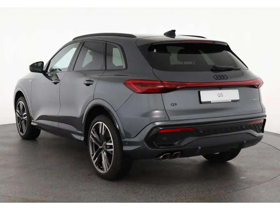 Audi Q5 - Thumbnail 3