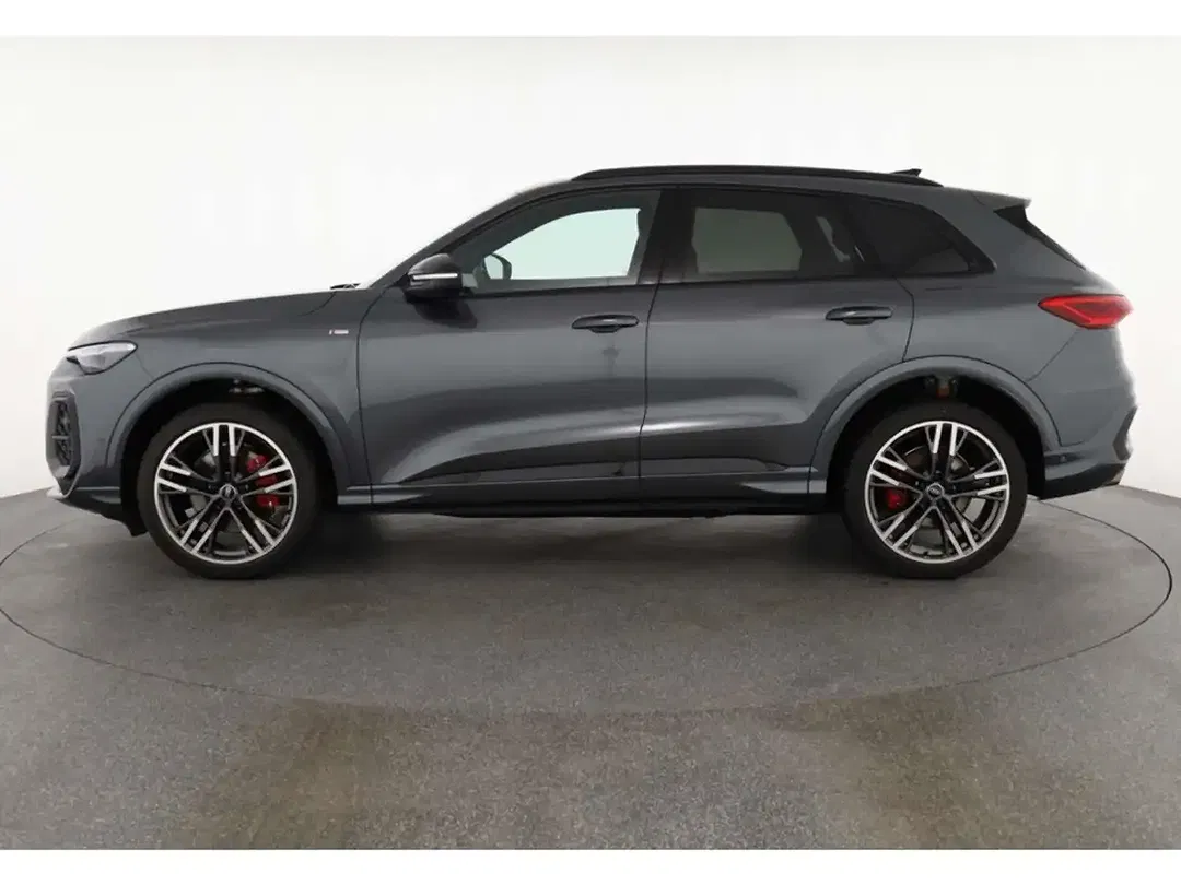 Audi Q5 - Thumbnail 4