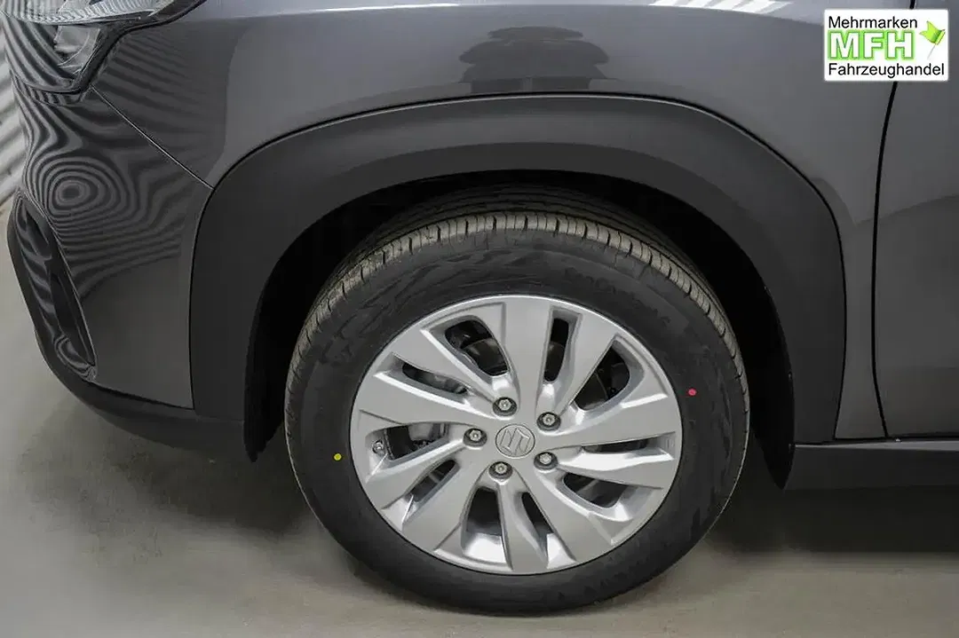Suzuki S-Cross - Thumbnail 5