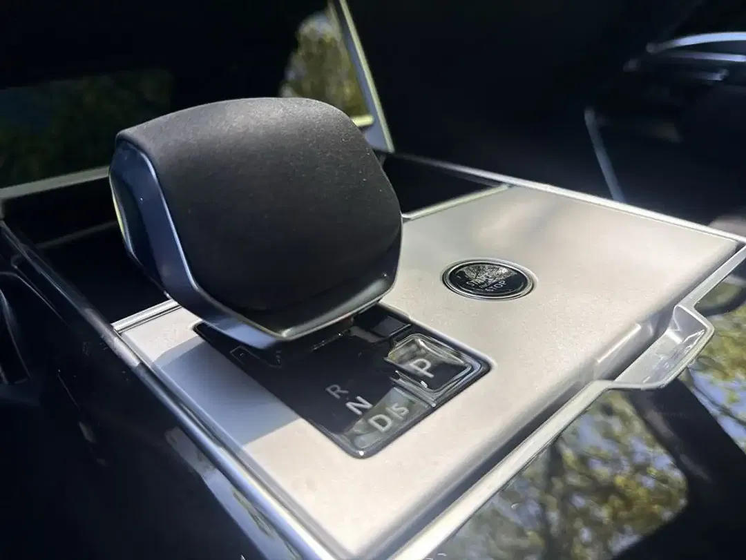 Land Rover Range Rover - Thumbnail 15