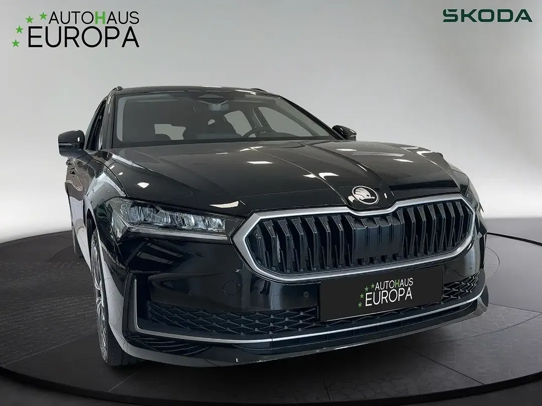 Skoda Superb - Thumbnail 5