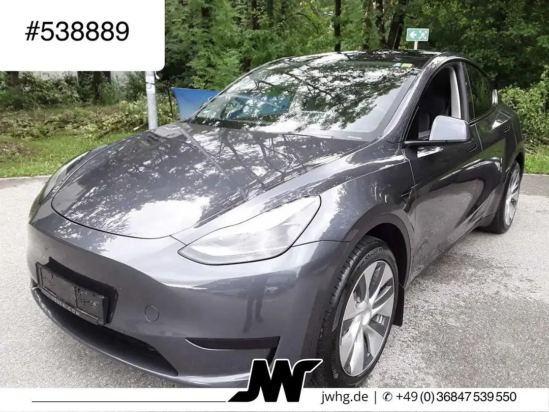 Tesla Model Y - Afbeelding 1