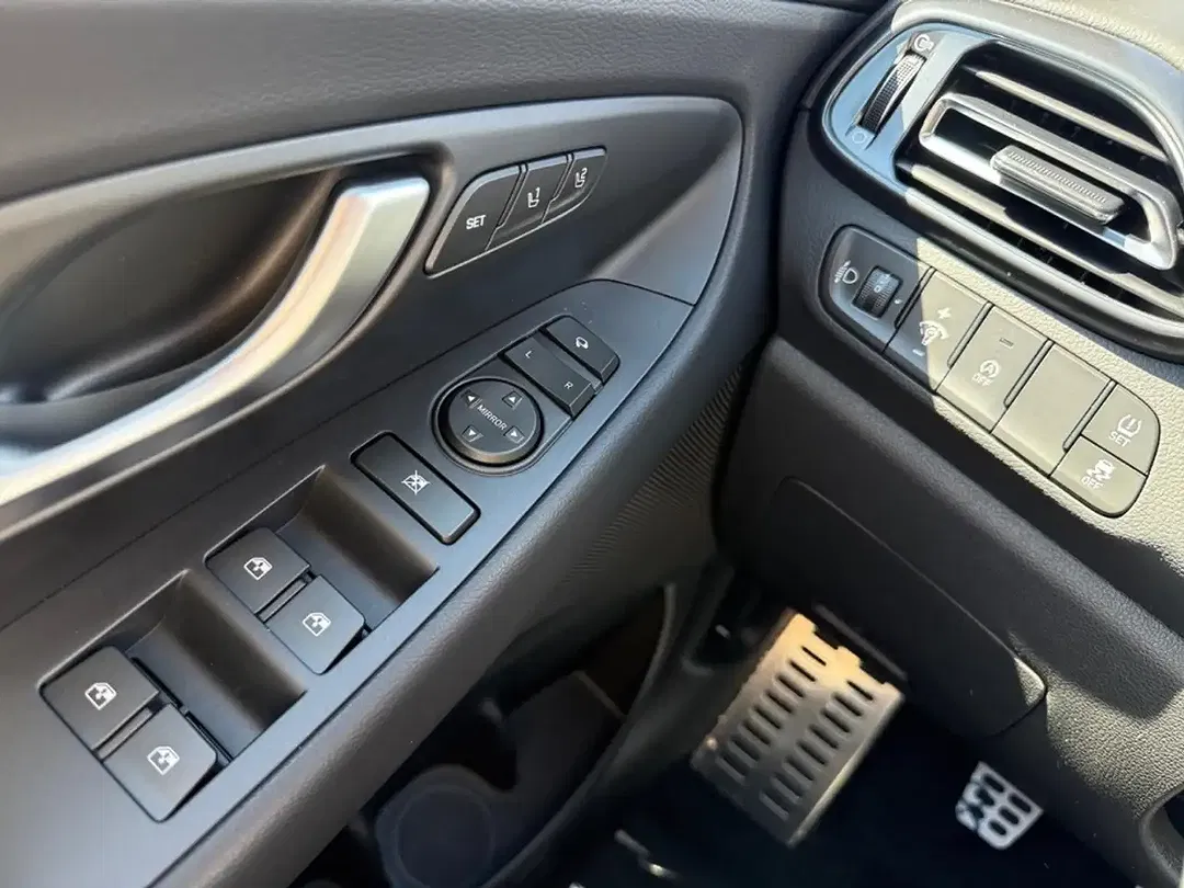 Hyundai i30 - Thumbnail 13