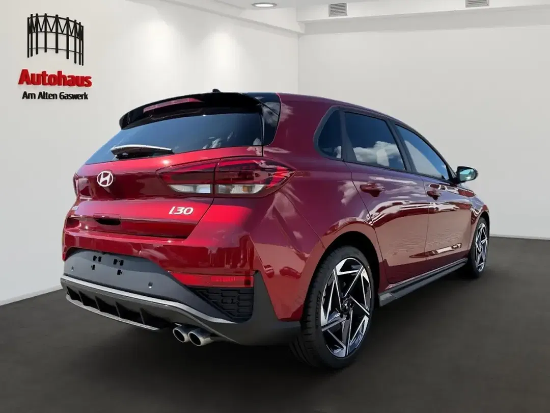 Hyundai i30 - Thumbnail 3
