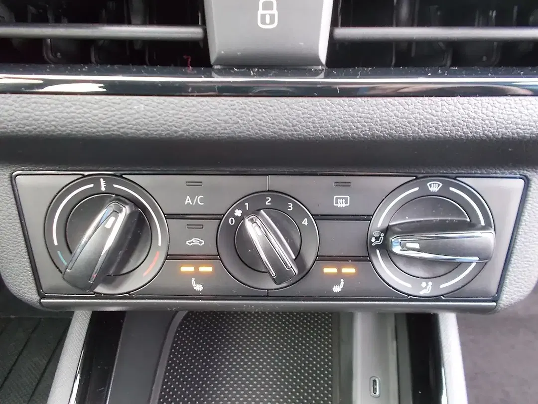 Skoda Scala - Thumbnail 10