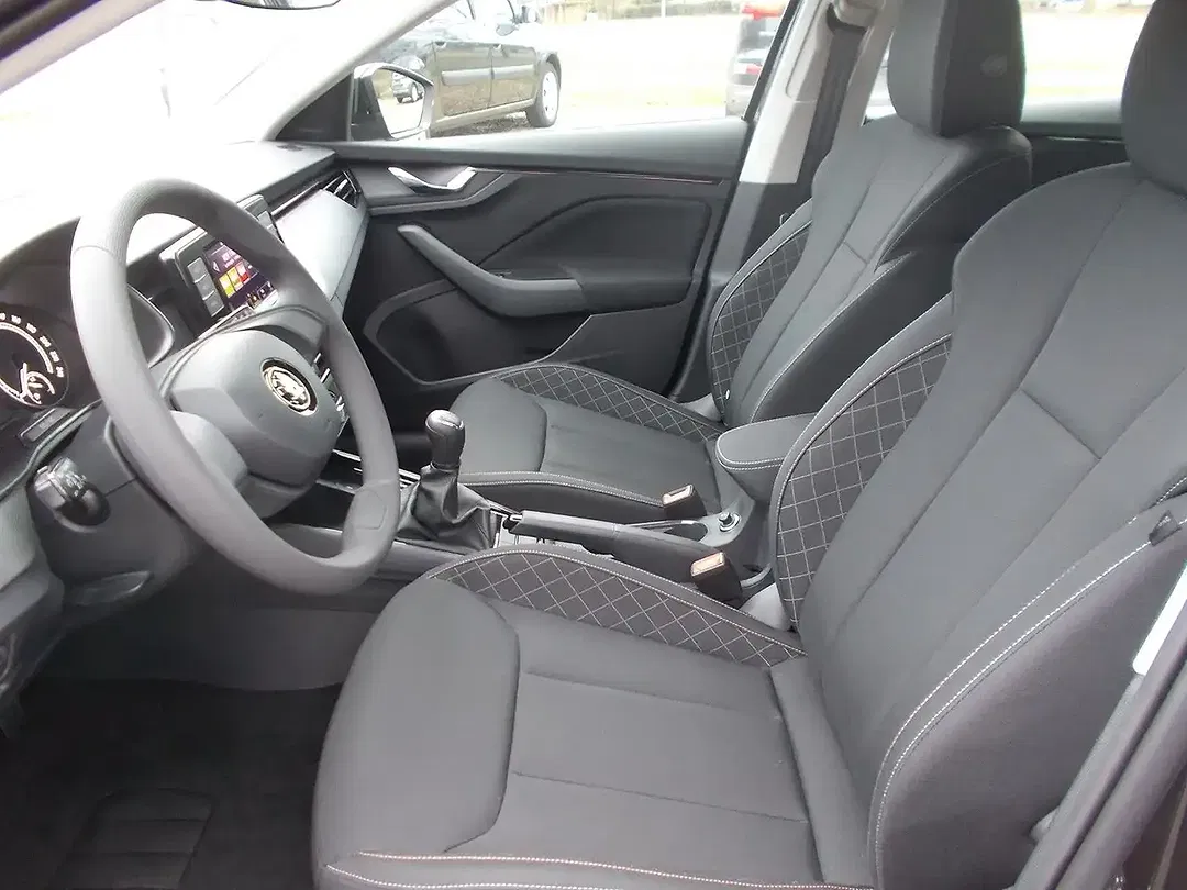 Skoda Scala - Thumbnail 11