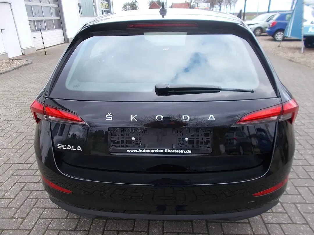 Skoda Scala - Thumbnail 4